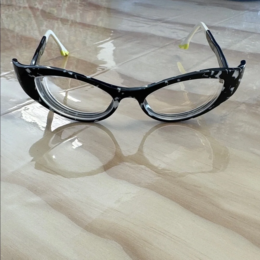 Face A Face‎ Paris Bocca Senso 3 Cat Eye Prescription Glasses 54-17-147